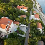 Apartman Kristonia *