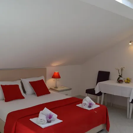 Kristonia * חוואר