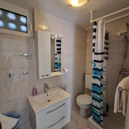 Kristonia * חוואר