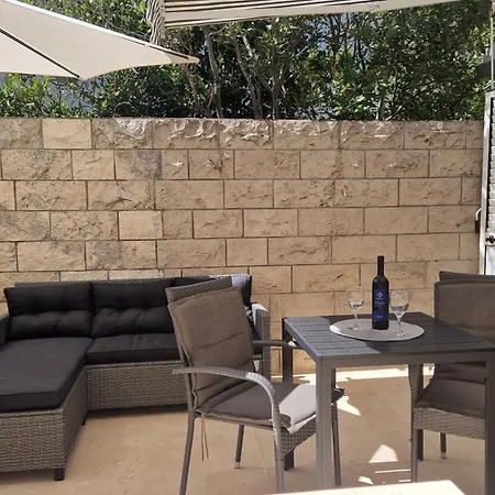 Apartamento Kristonia