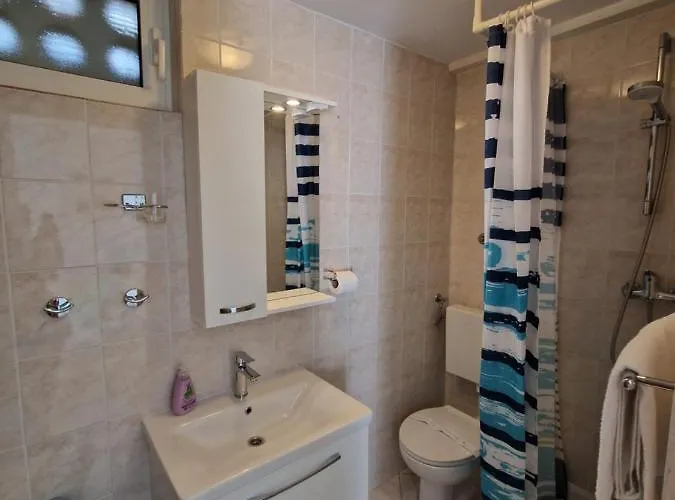 Kristonia * Hvar Town