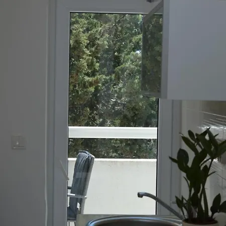 Kristonia * Hvar Town